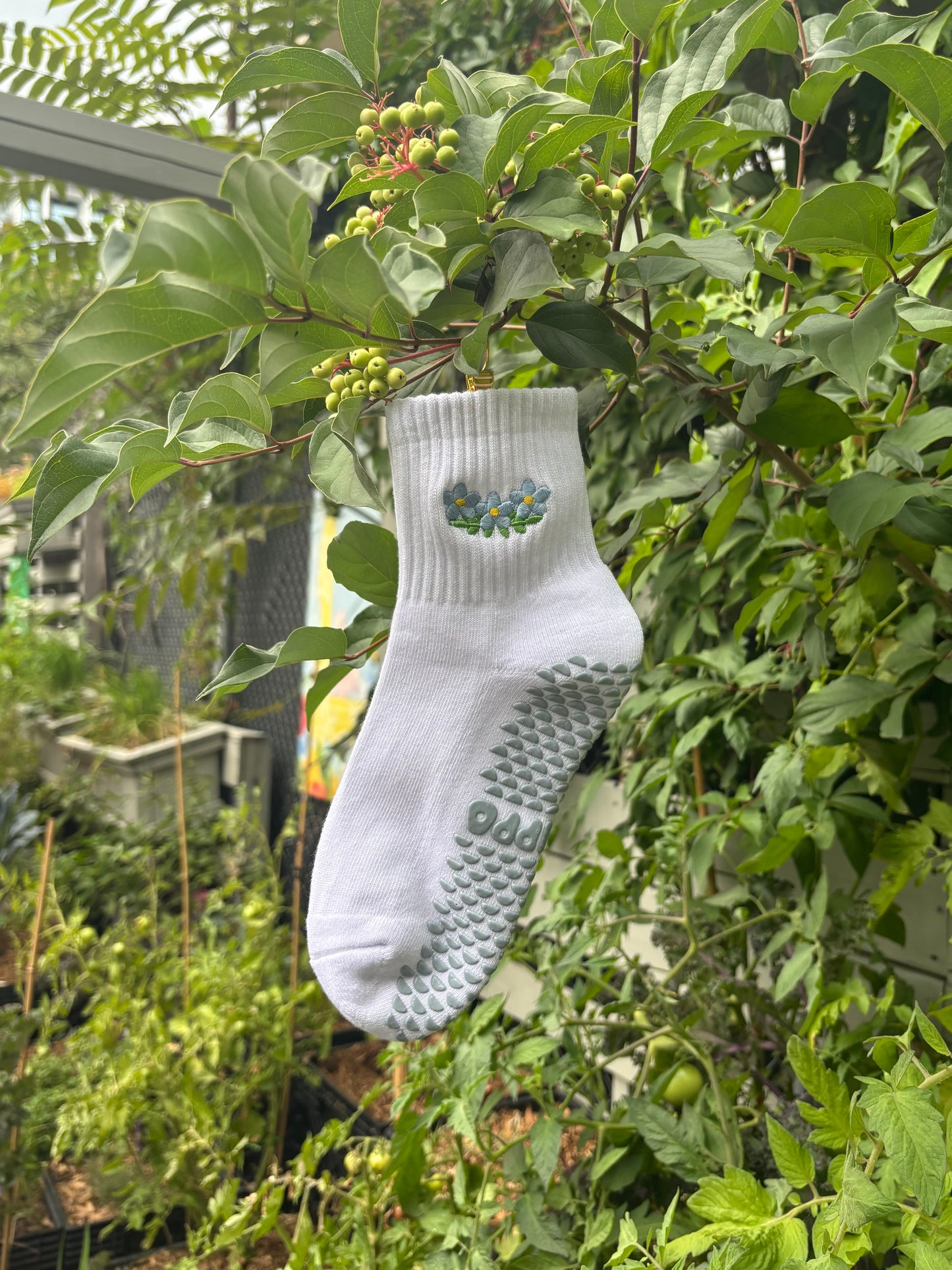 Bloom grip socks