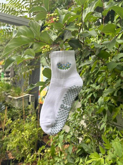 Bloom grip socks